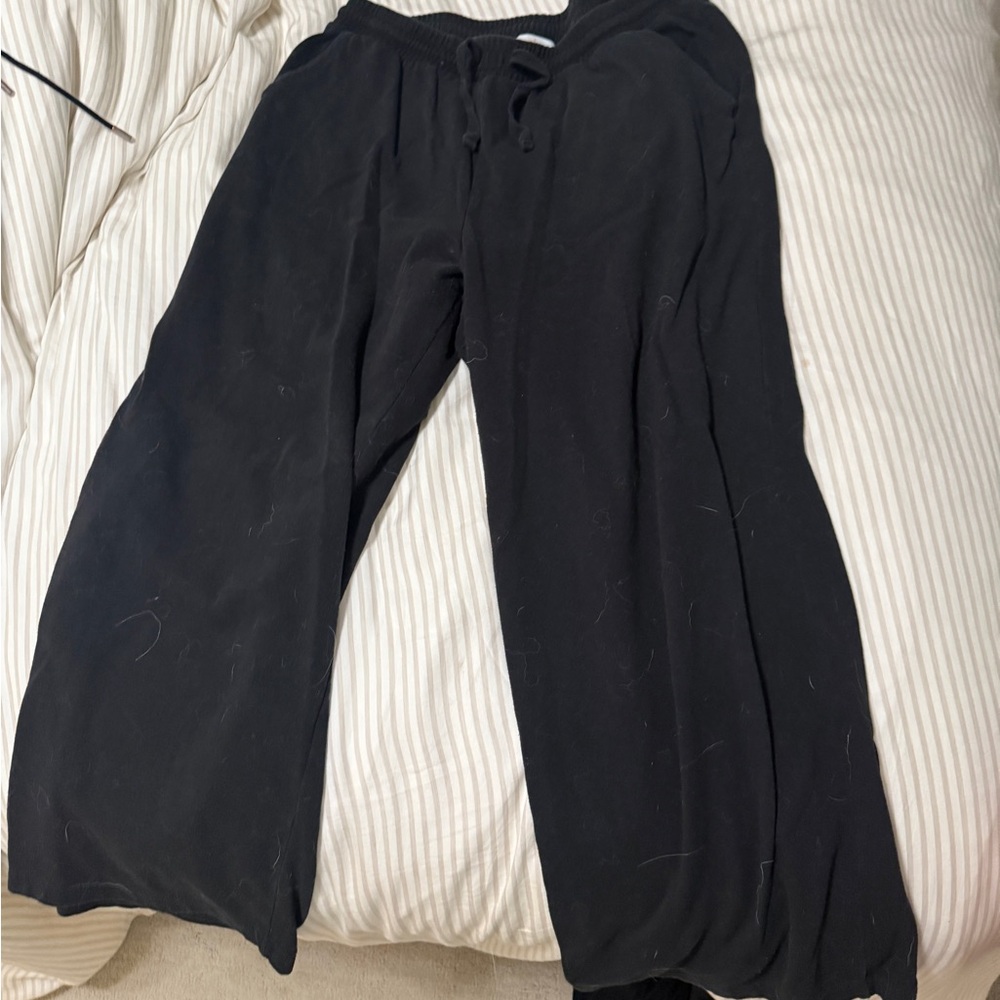 Colsie Black Wide Leg Sweatpants